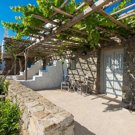 Dimilia Villa Plintri